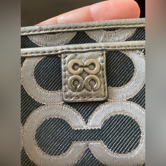 Coach ID holder - Picture 7 of 9